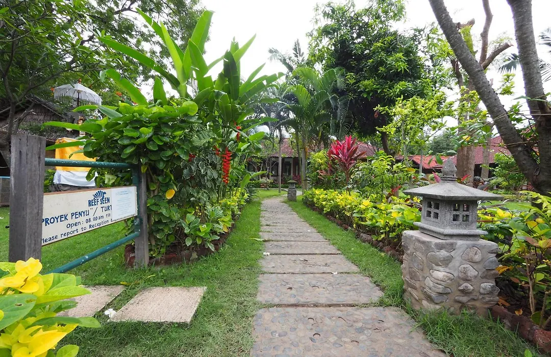 Reef Seen Divers' Resort-1