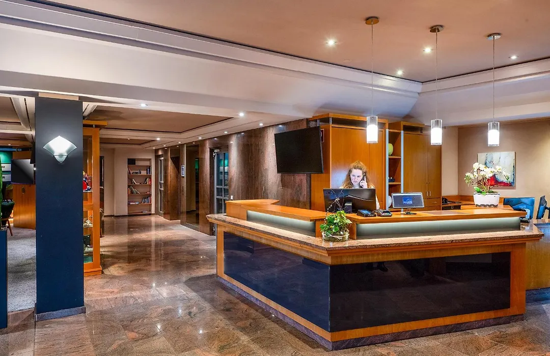 Parkhotel Berghoelzchen-1