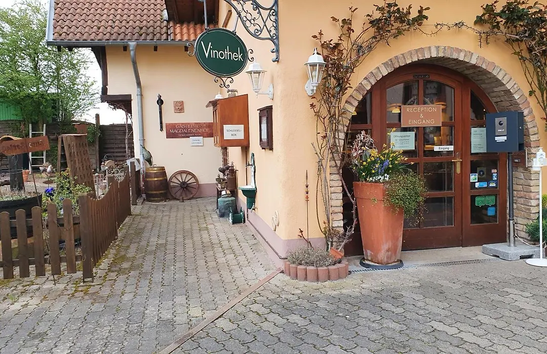 Weingut Magdalenenhof-1