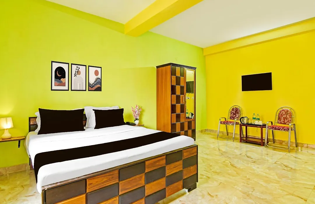 Hotel O Kabardanga More Kolkata Formerly Royal Crown Banquet-1
