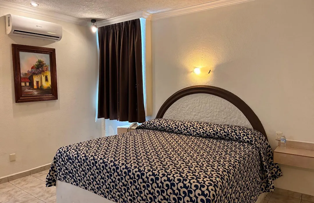 Hotel Tampico-1