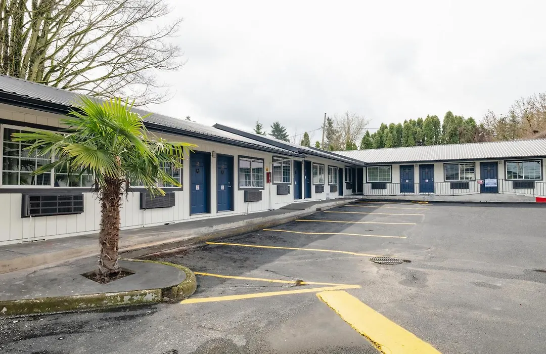 Horseshoe Inn-1