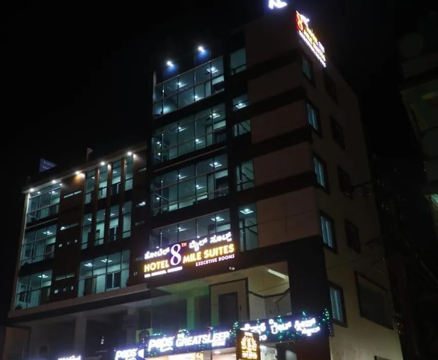 Hotel 8Th Mile Suites-1