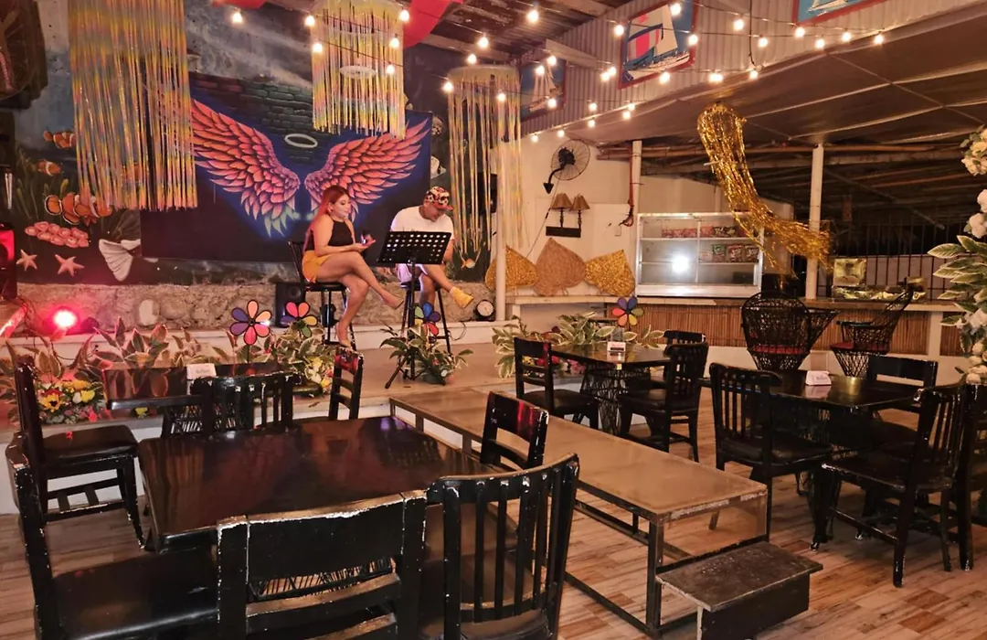 Wombats Beach Resort, Bar And Restaurant-1