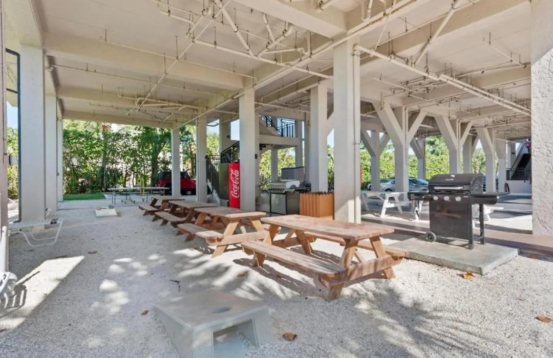 Caribbean Beach Club-1