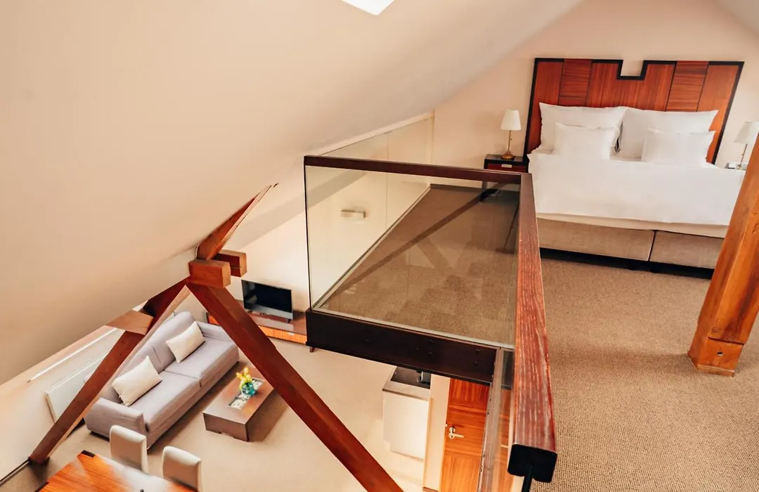 Boutique Hotel Klarov-1