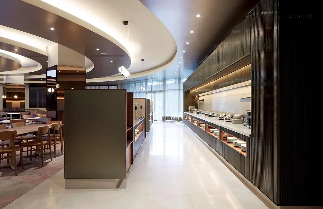 Doubletree By Hilton Montreal-1
