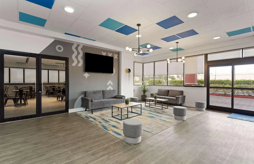 Baymont By Wyndham Orlando North Millenia-1