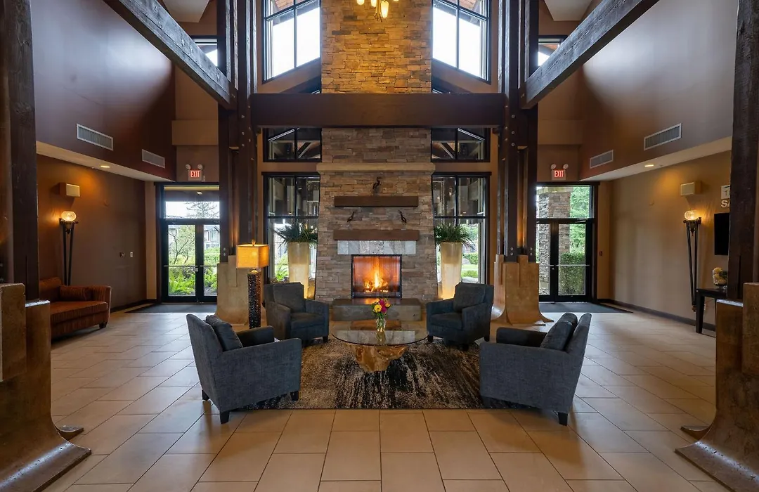 Sunrise Ridge Waterfront Resort-1