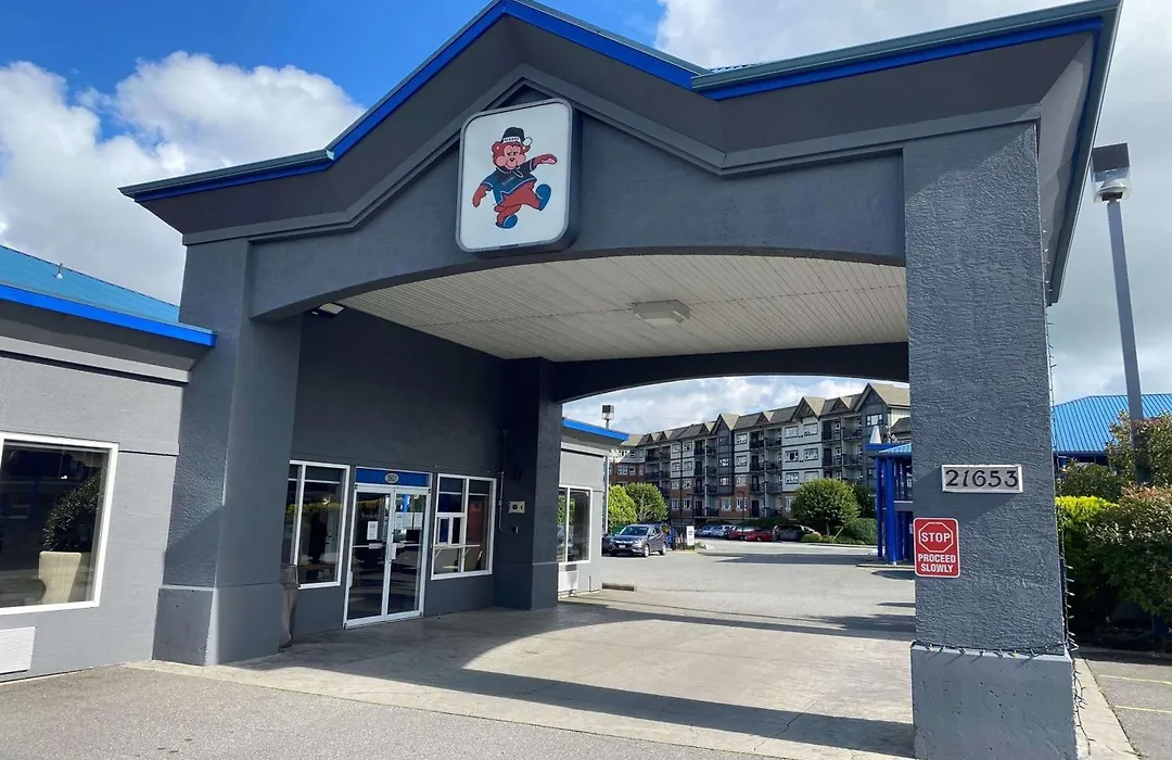Travelodge By Wyndham Langley-1