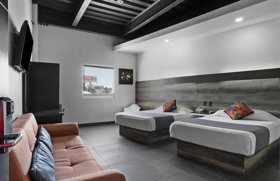 Homesuites Malecon-1