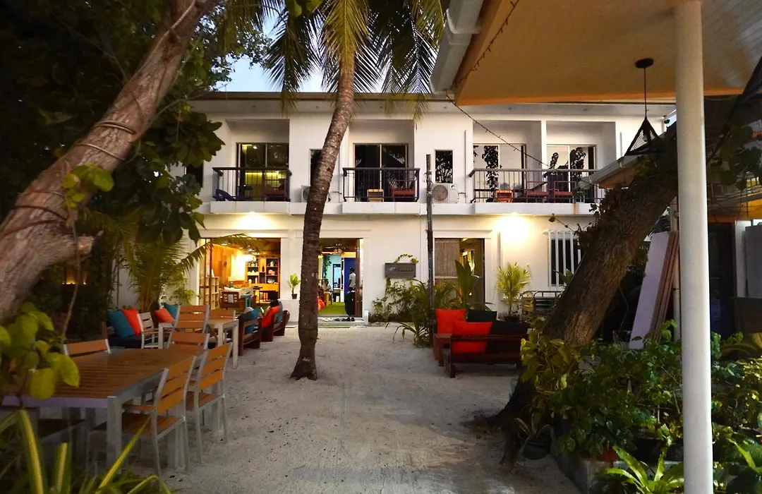 Maamadi Boutique-1