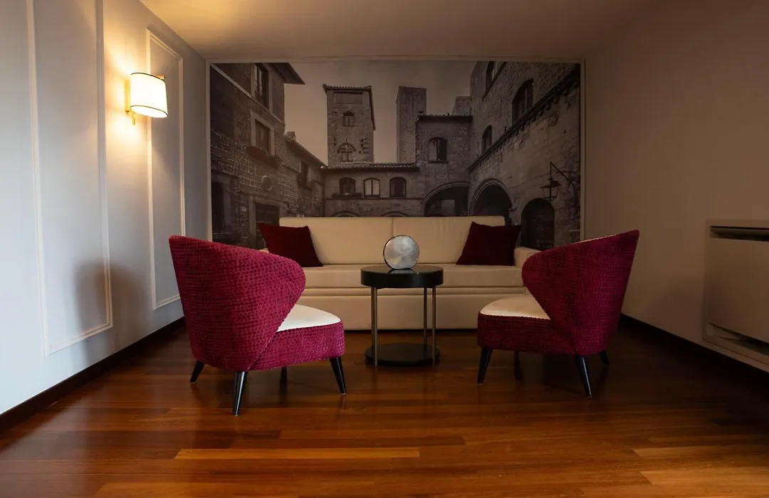 Hotel Niccolo' V - Terme Dei Papi-1