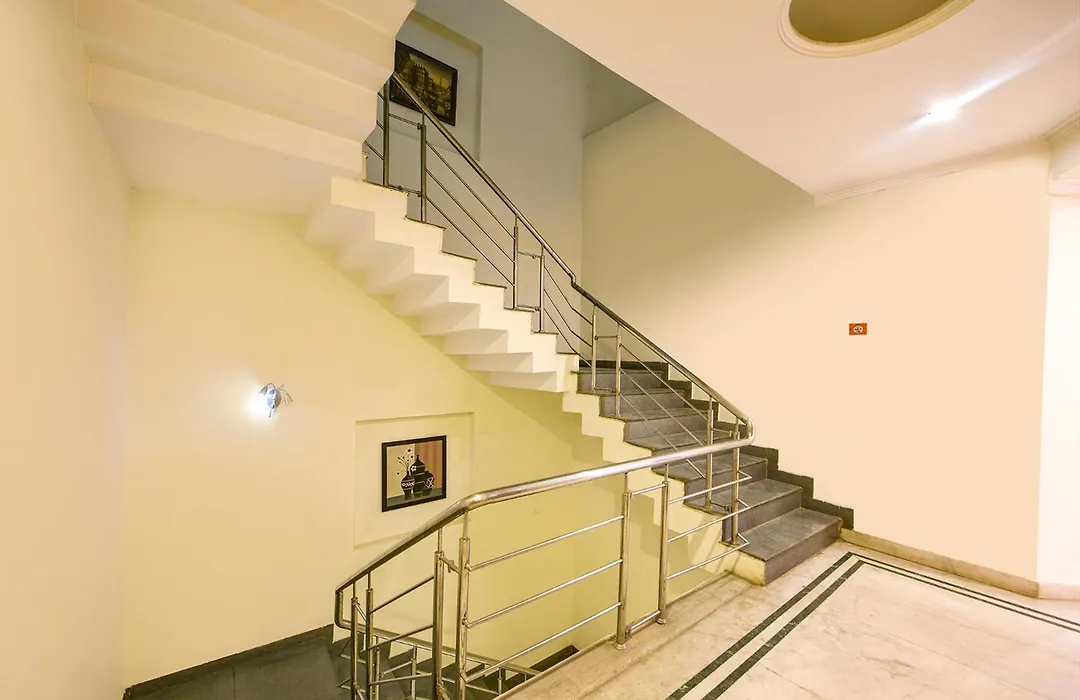 Hotel Gracious - Civil Line-1