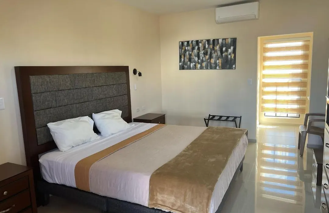 Hotel Vistas Juventud-1