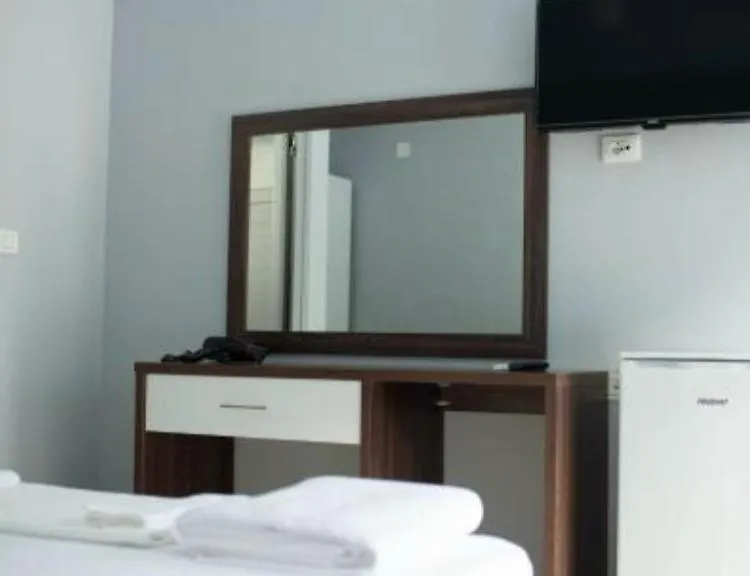 Emily'S Room-1