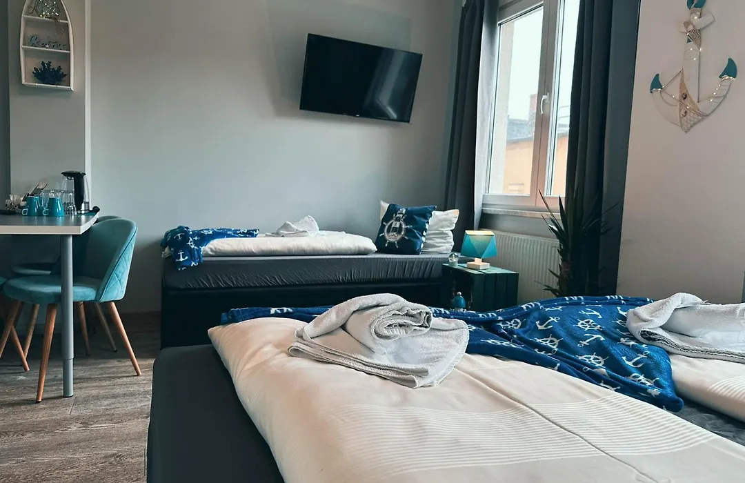 Orca Hotel Am Elbschloss-1