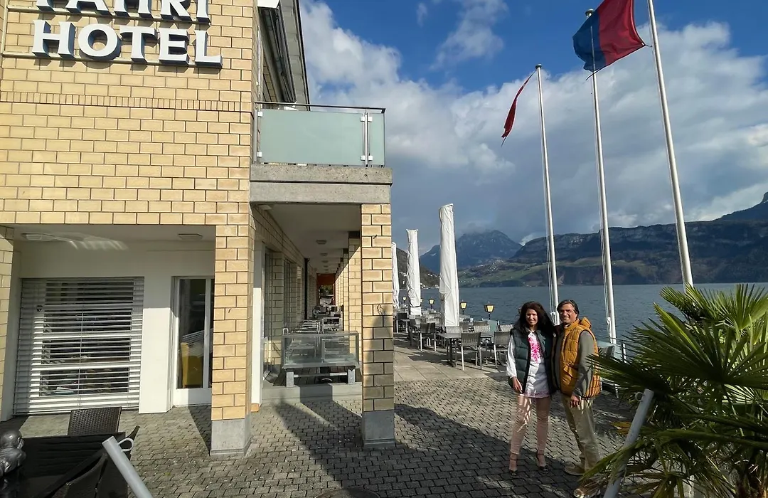 Hotel Fähri Gersau-1