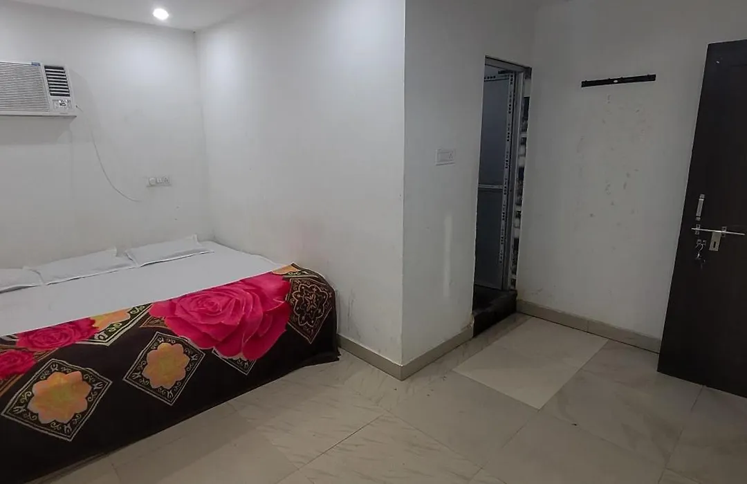 Hotel Janki Niwas - बाबा बैद्यनाथ मंदिर के निकट-1