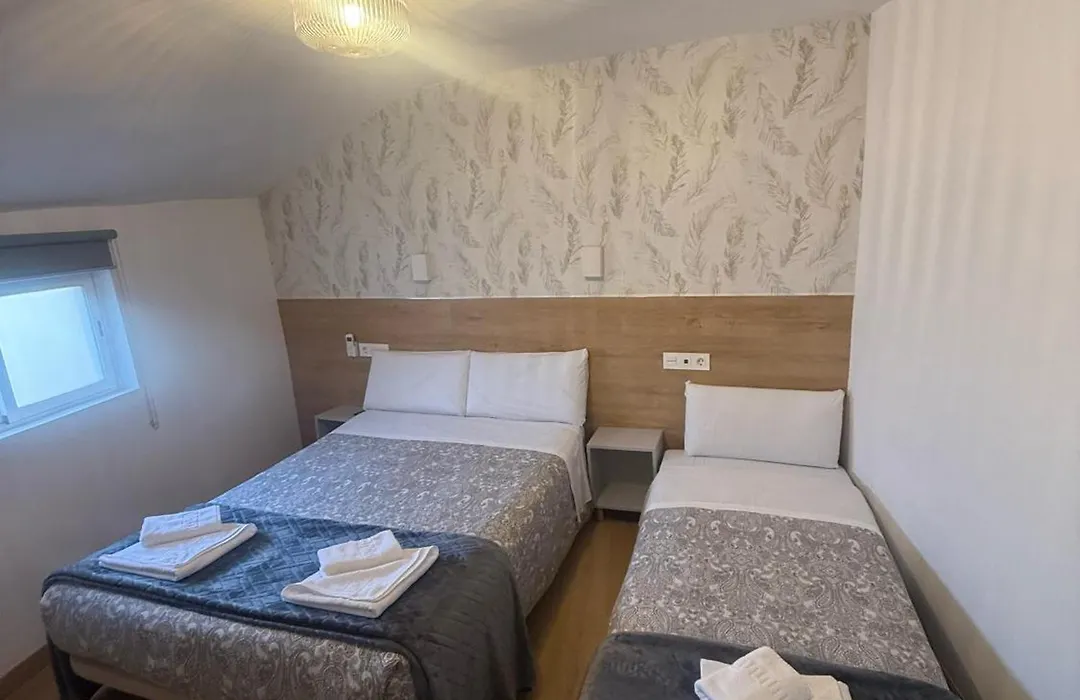 Hostal A Nuestra Senora de La Paloma-1