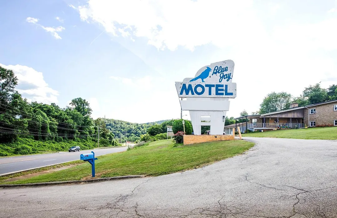 Bluejay Motel - Salem - Roanoke I-81-1