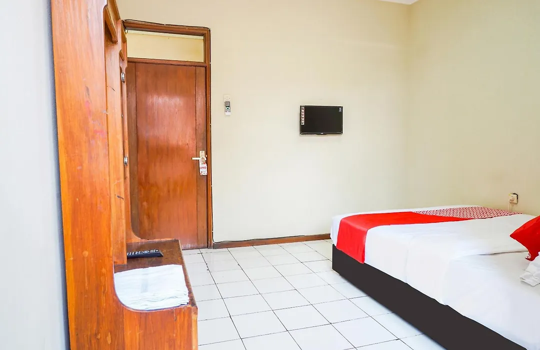 Hotel O Kebon Jeruk Near Gedung Sate Formerly Kurnia Hotel-1