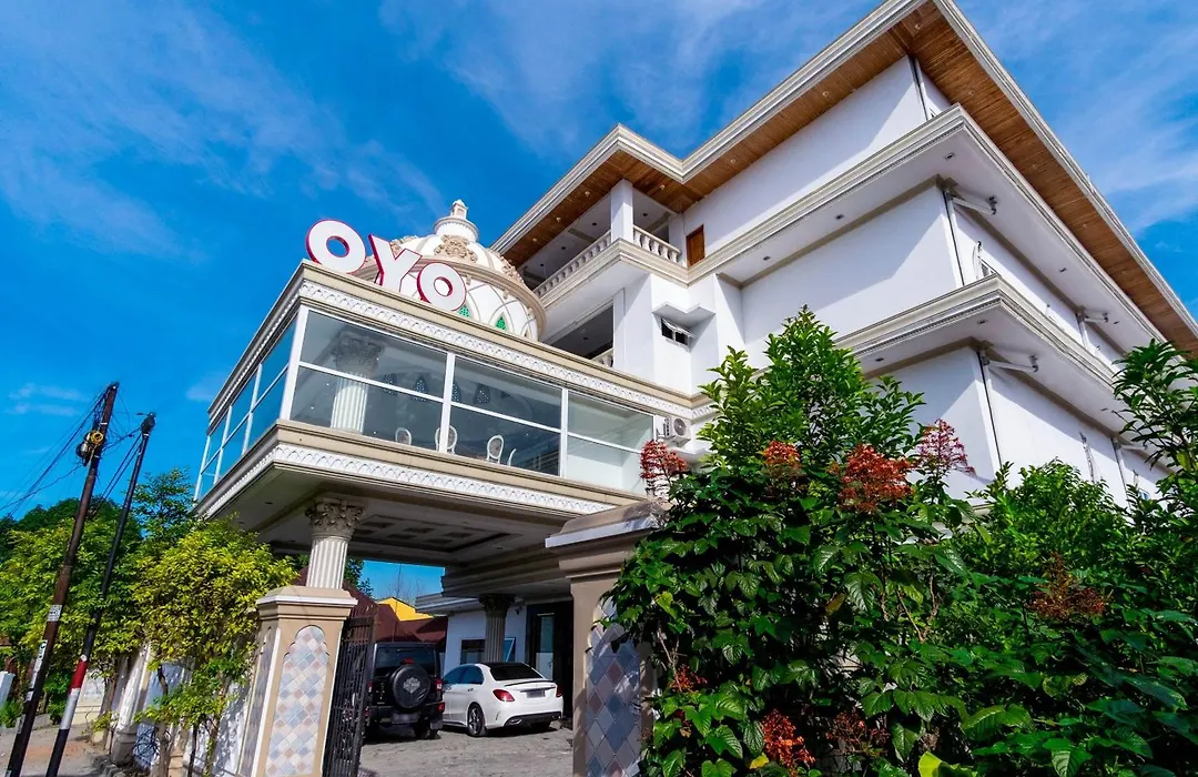 Capital O 293 Mutiara Hijau Suites Syariah-1