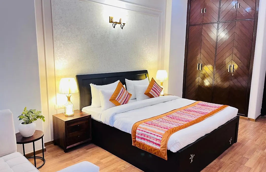 The South Manor Residency Near Aiims Hospital New Delhi-1