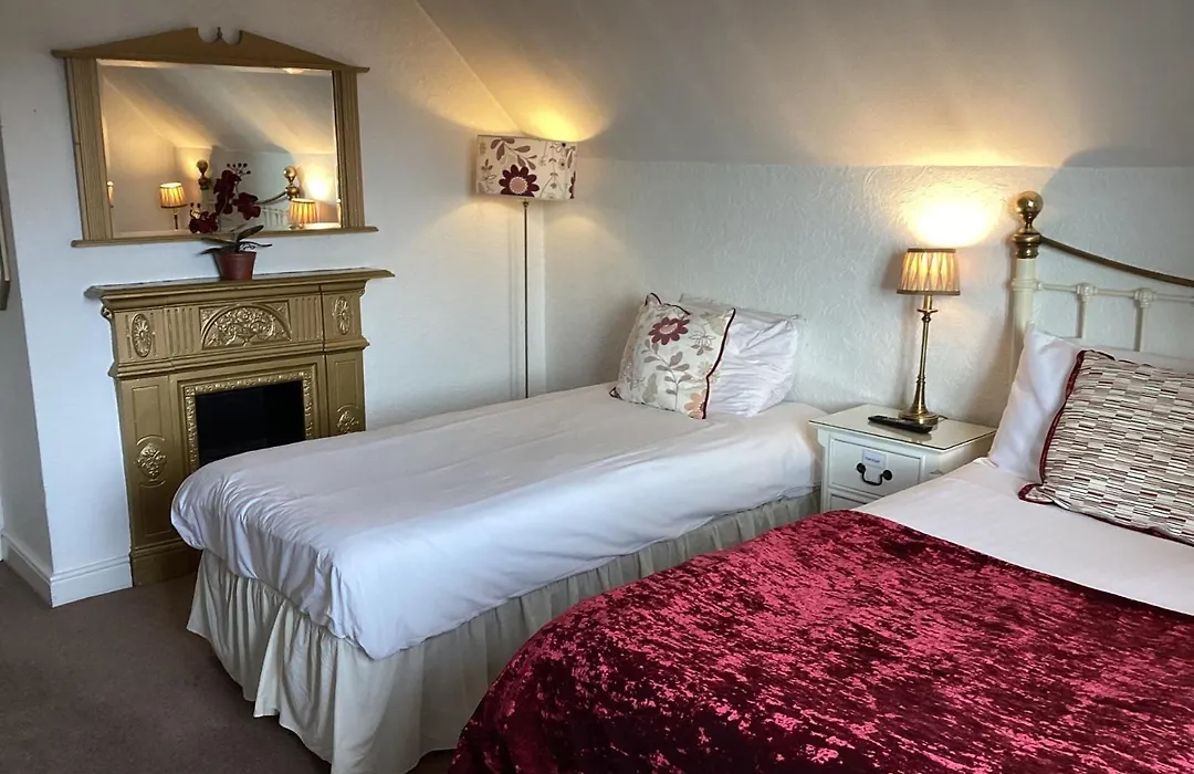 Oyo Rayanne House Guest Accommodation-1