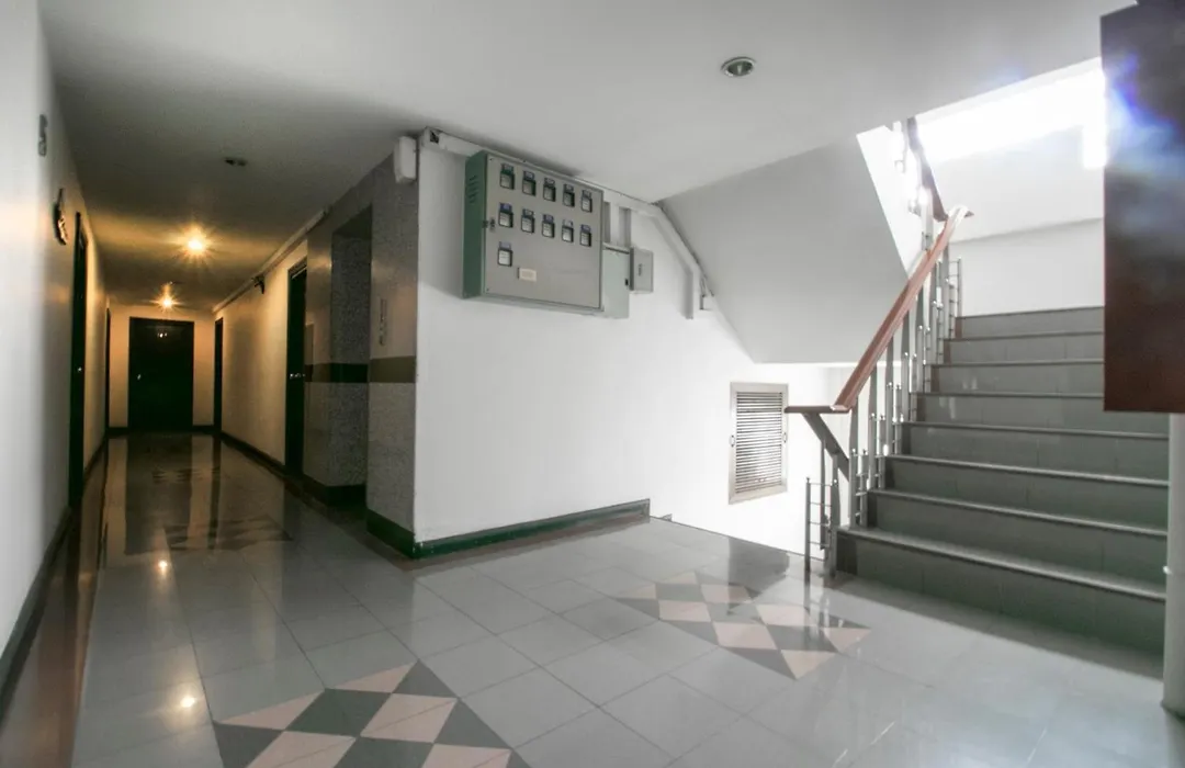 OYO 75385 Hotel Win Long-1