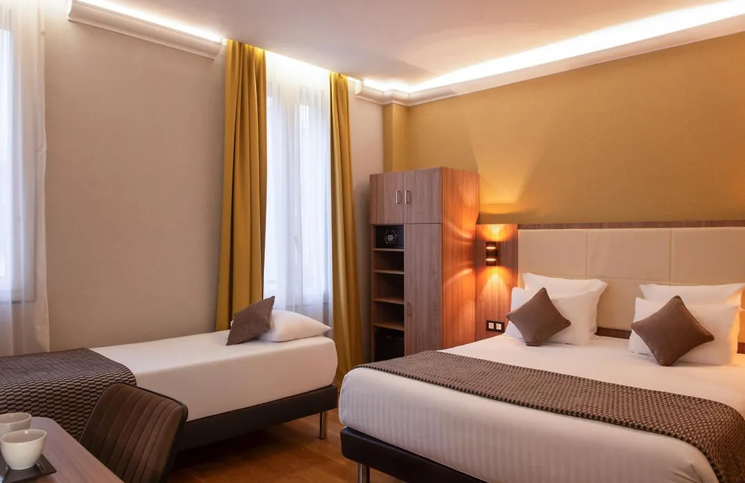 Hotel Cactus-1