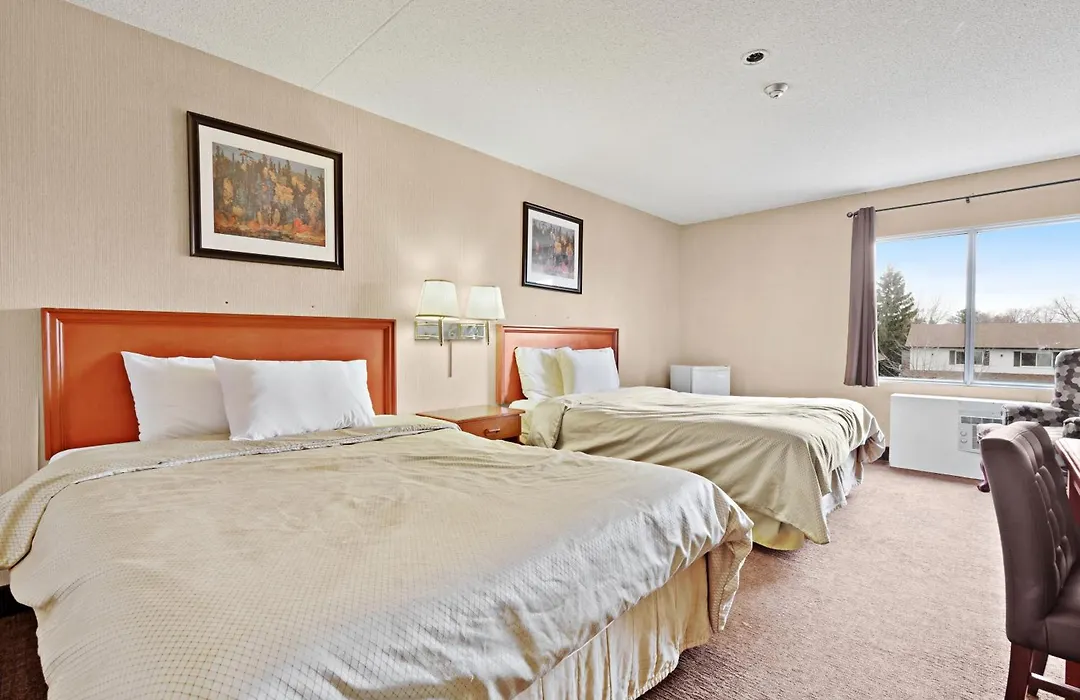 Niagara Lodge & Suites-1