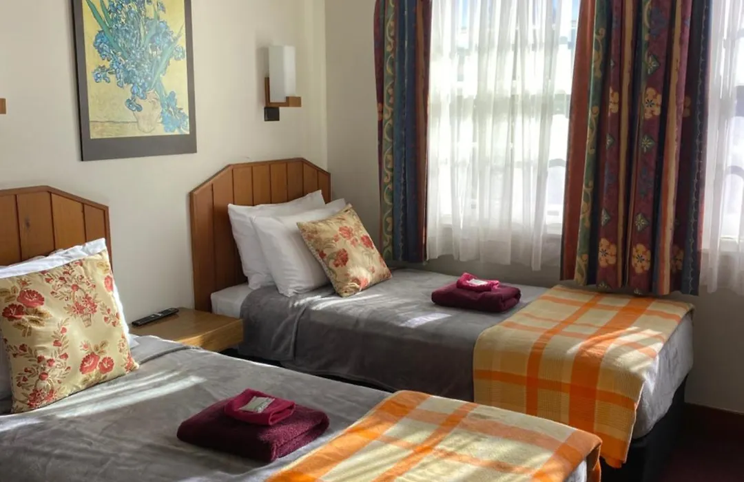 Moruya Monarch Hotel-1