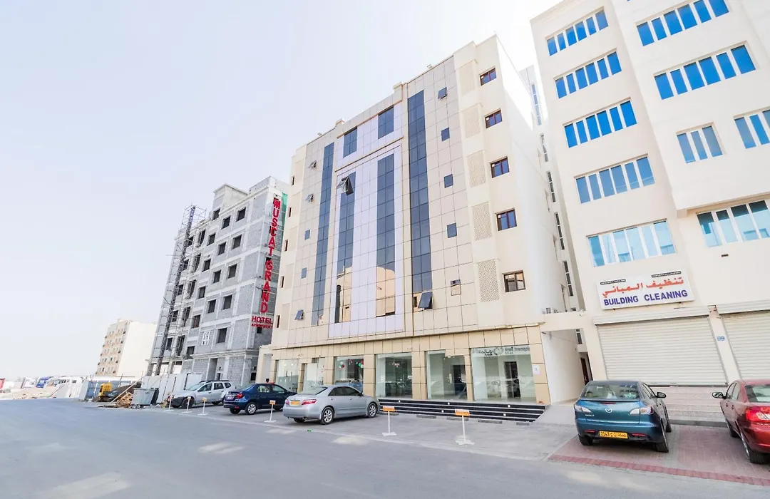 Super Oyo 106 Muscat Grand Hotel Apartment-1