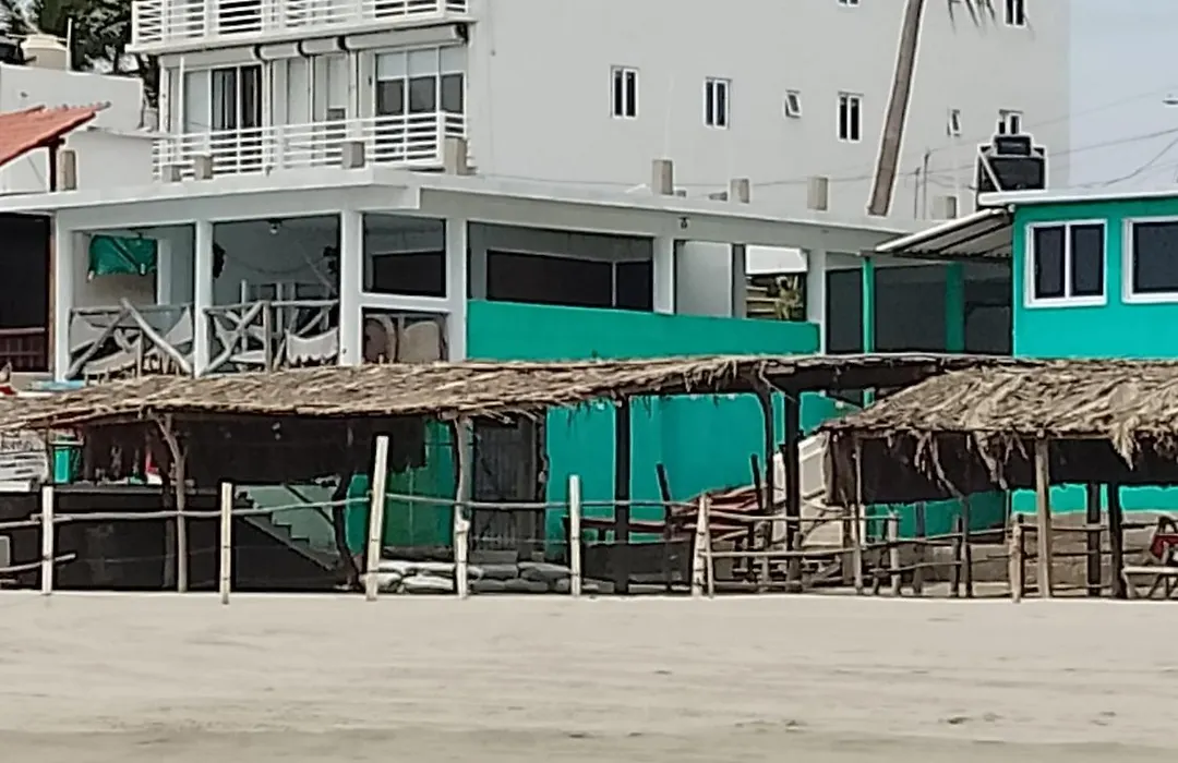 Condominio Aeromar-1