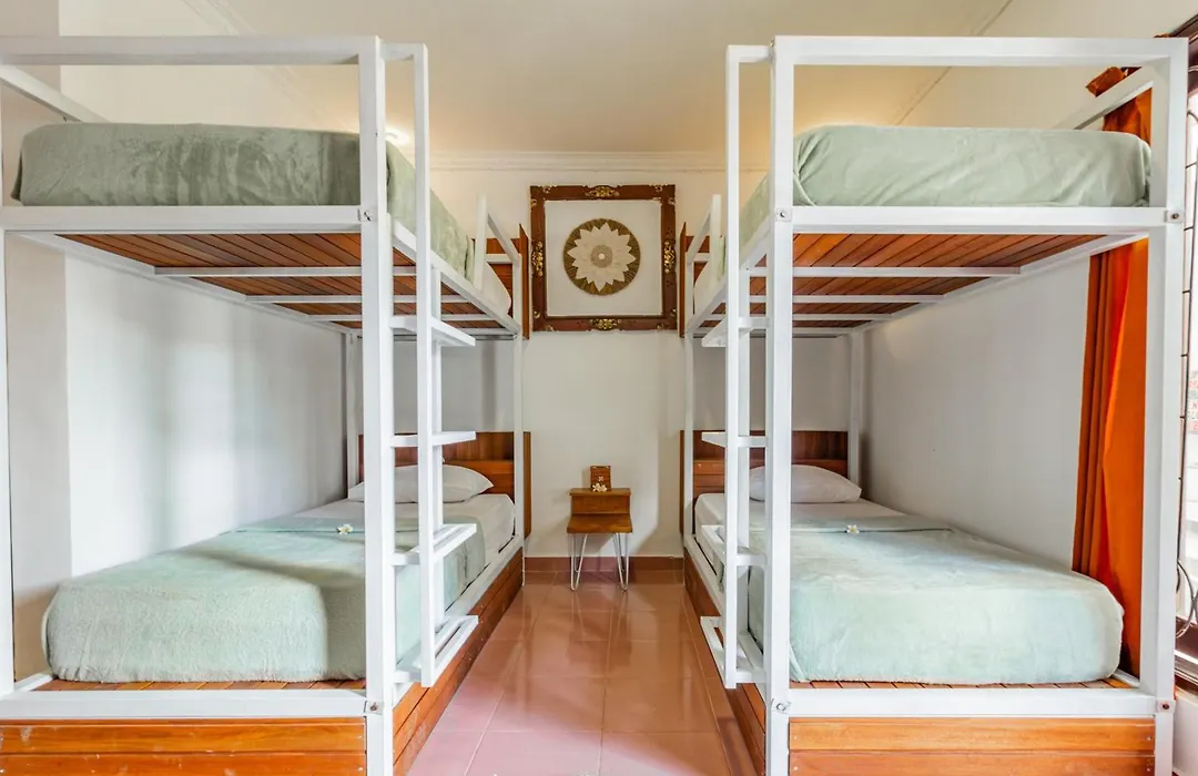 Capital O 93944 Geweka Homestay-1