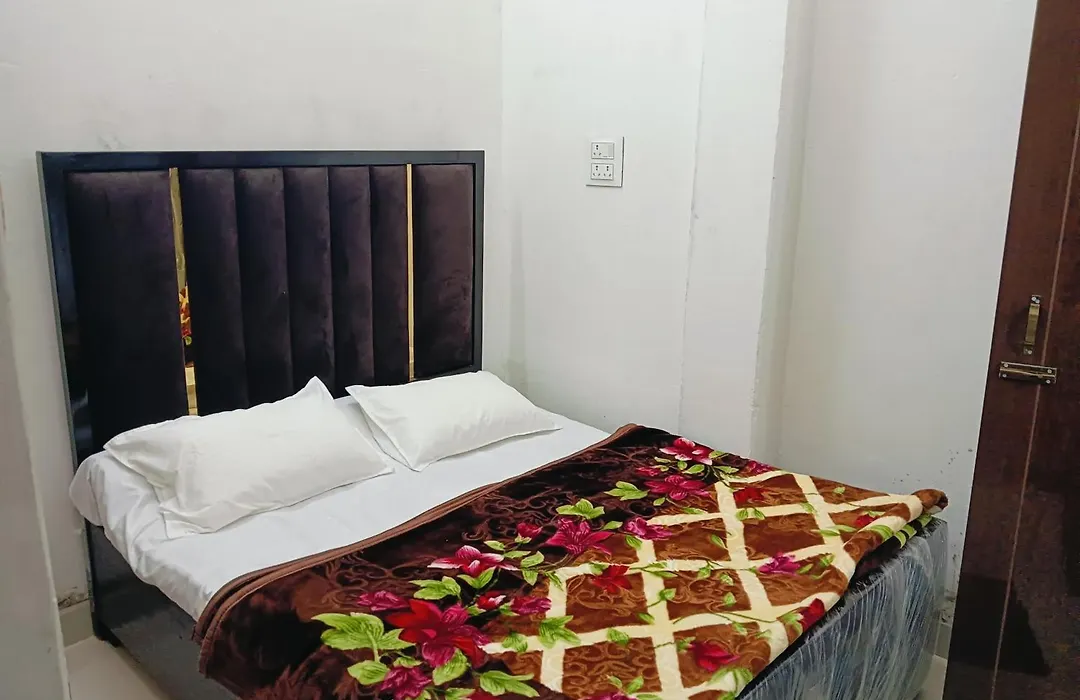 Hotel Shivaay-1