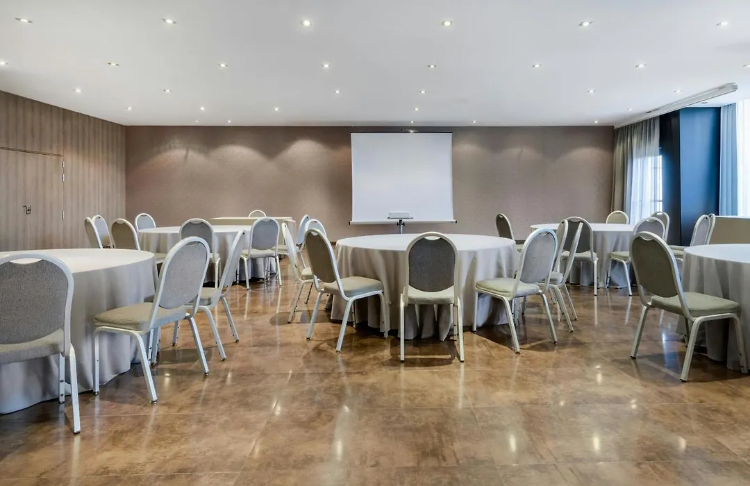 Ac Hotel Madrid Feria By Marriott-1