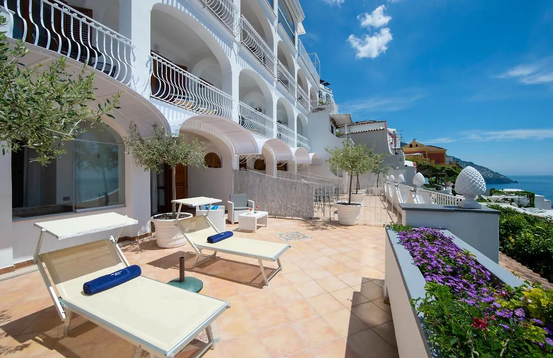Hotel Il Gabbiano-1