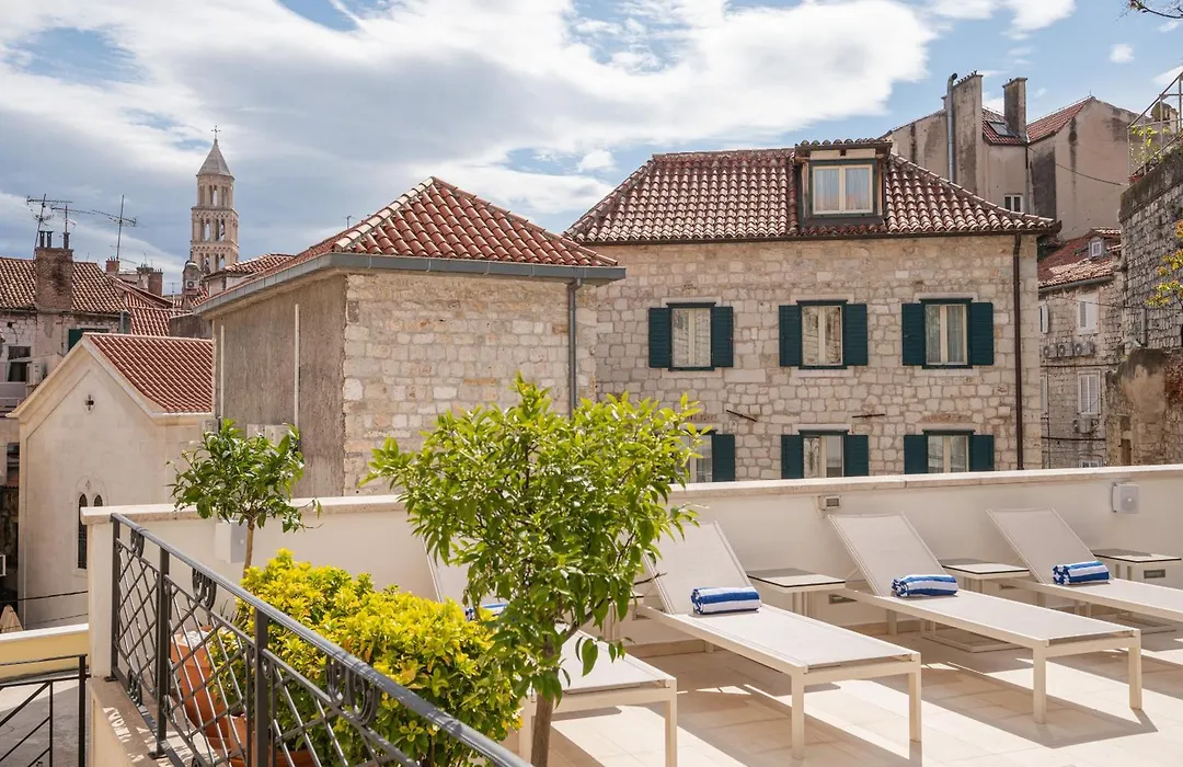Marmont Heritage Hotel (Adults Only)-1