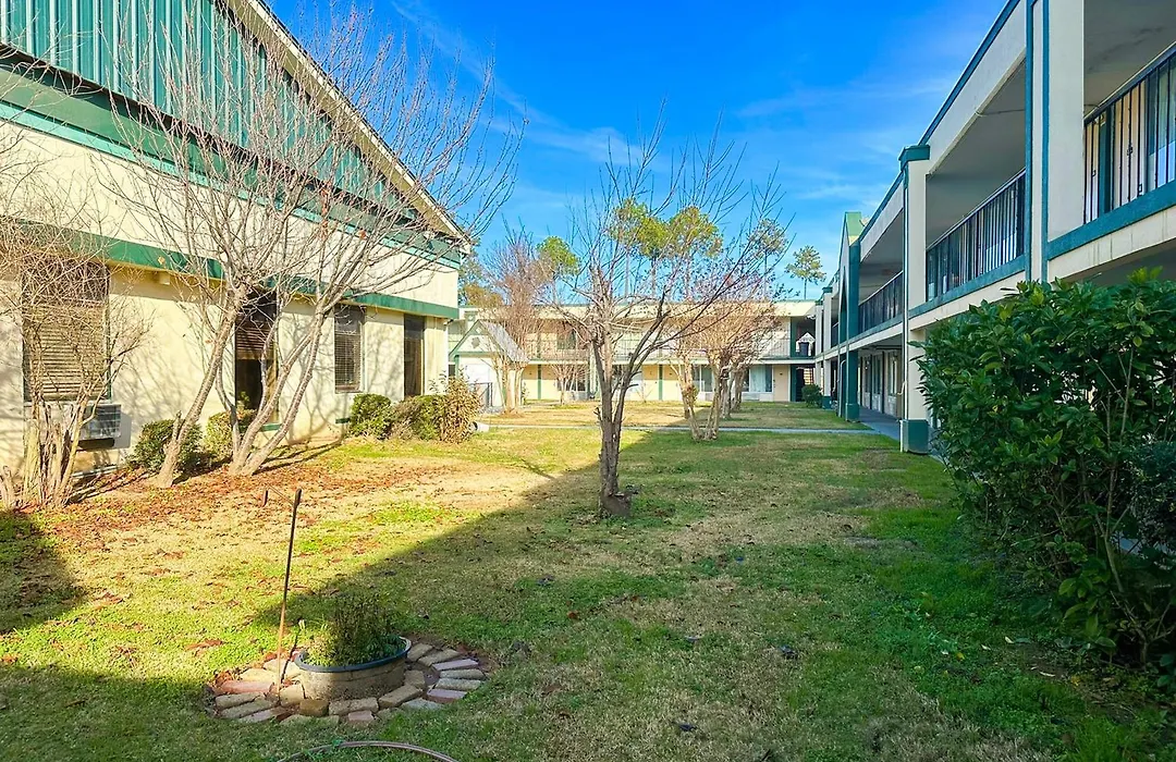Super Inn & Suites By Oyo Milledgeville-1