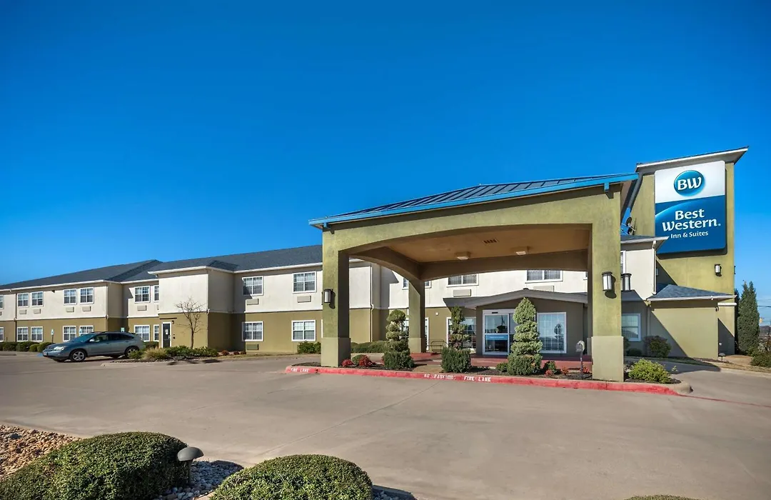 Best Western Club House Inn & Suites-1