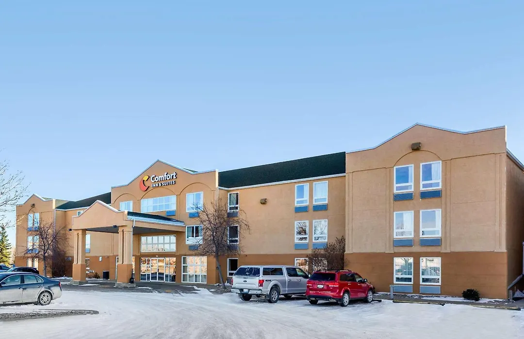 Comfort Inn & Suites-1