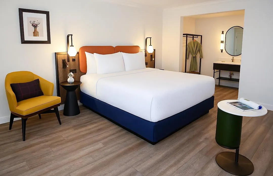 The Woodrose- Newly Renovated-1