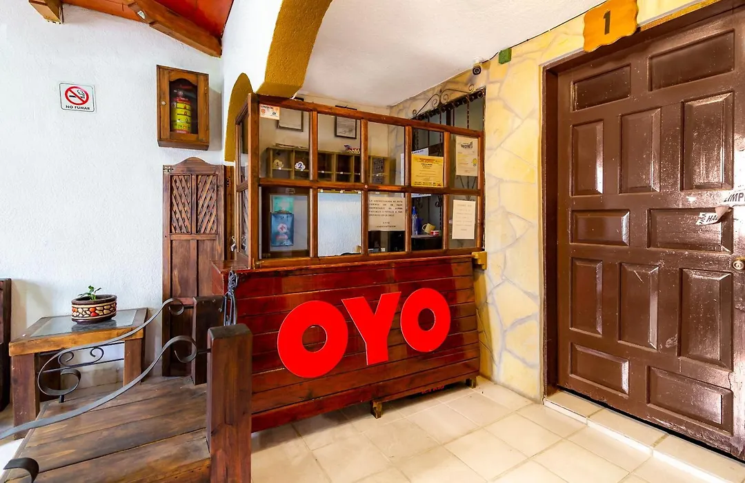 OYO Hotel Las Nubes-1