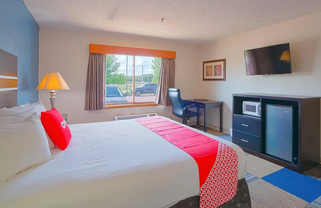 Oyo Hotel Redwood Falls Near Jackpot Casino-1