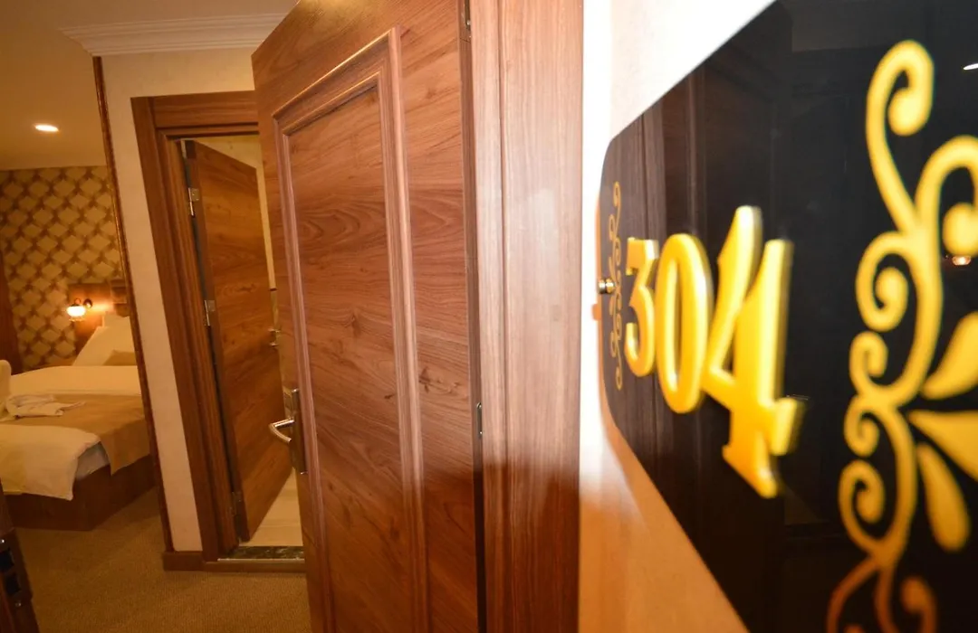 Arsisa Hotel-1