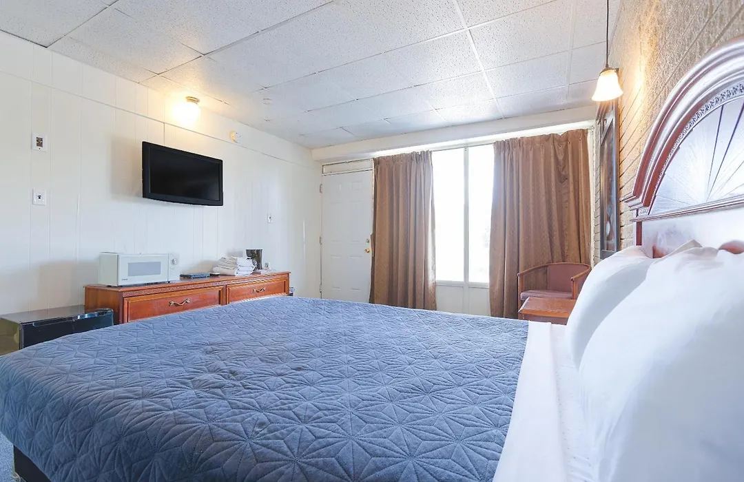 Sonrise Inn Lincoln Hwy By Oyo-1