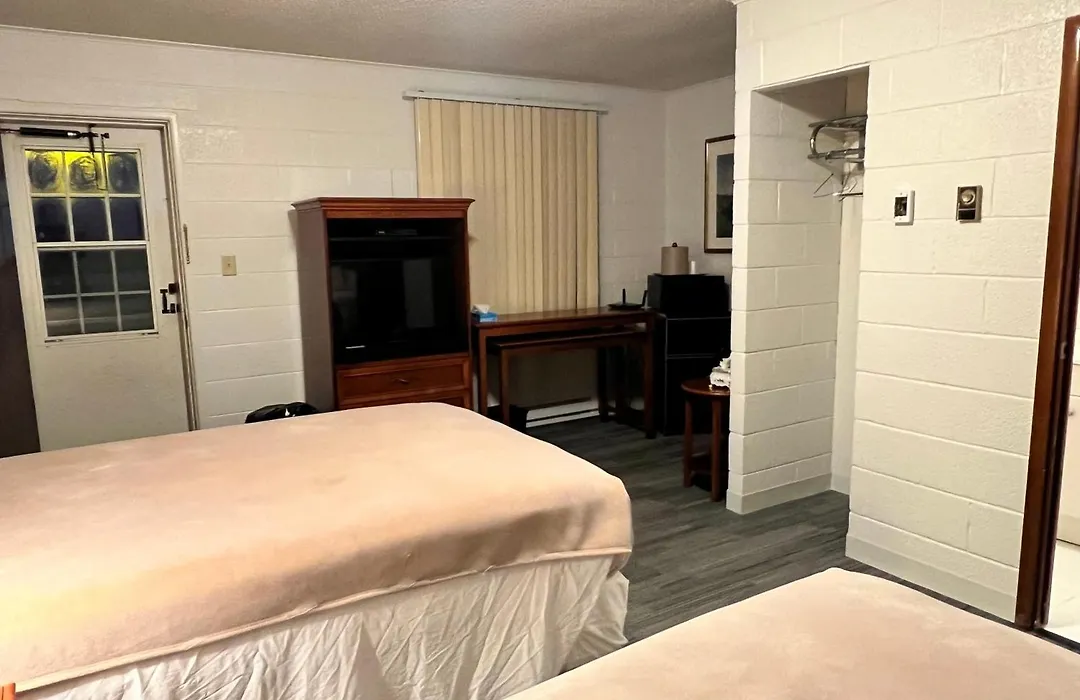 Oyo Hotel Prairie Winds Carthage Keokuk Hwy 136-1