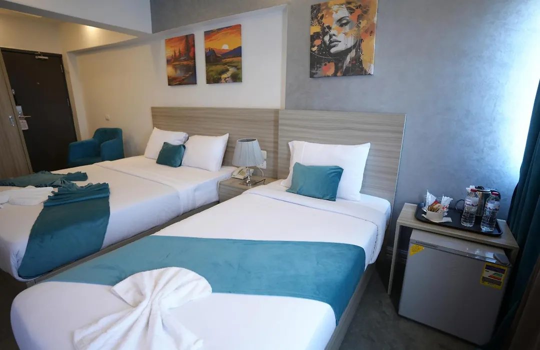 Mar Charbel Hotel Cairo-1